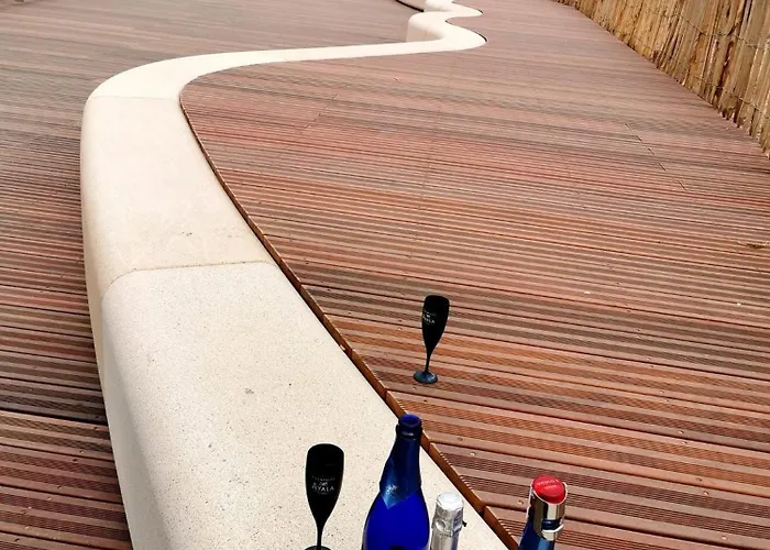 La Maison Du Bonheur Les Eaux Vives 1
