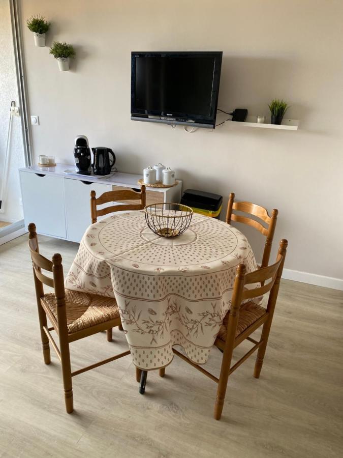 La Maison Du Bonheur Les Eaux Vives 1 Appartement *